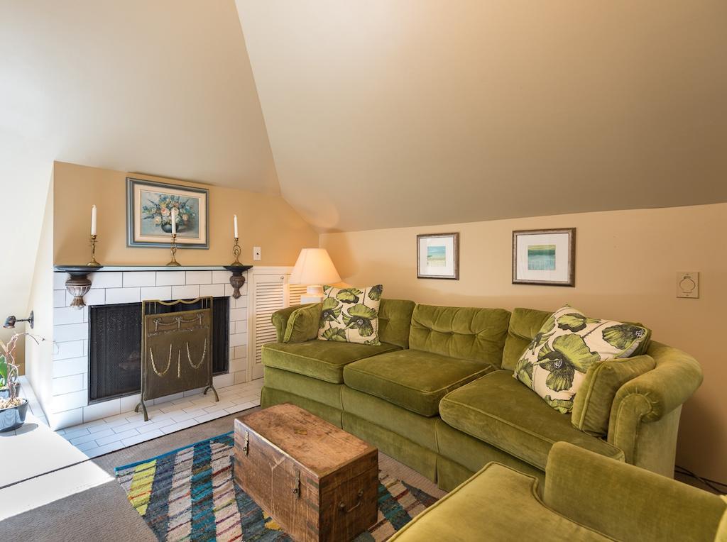 The English Bay Inn Лэнгли Экстерьер фото